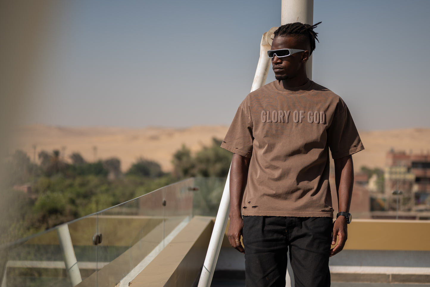 Glory of God Oversized T-Shirt - Luxuriously Soft Cotton in Timeless Brown