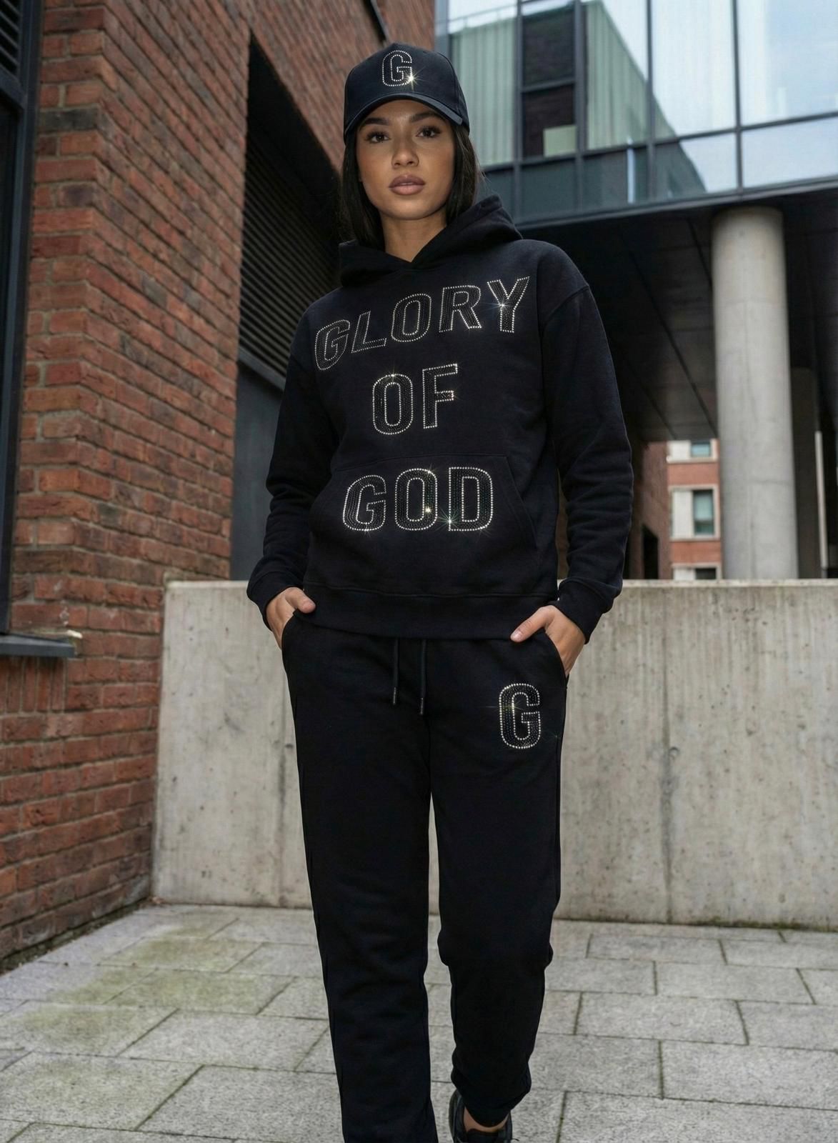 Glory of God sut de mujer negro con piedras